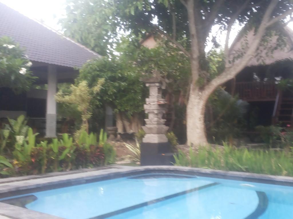 Hôtel Lotus Garden Huts à Lembongan Chambre photo